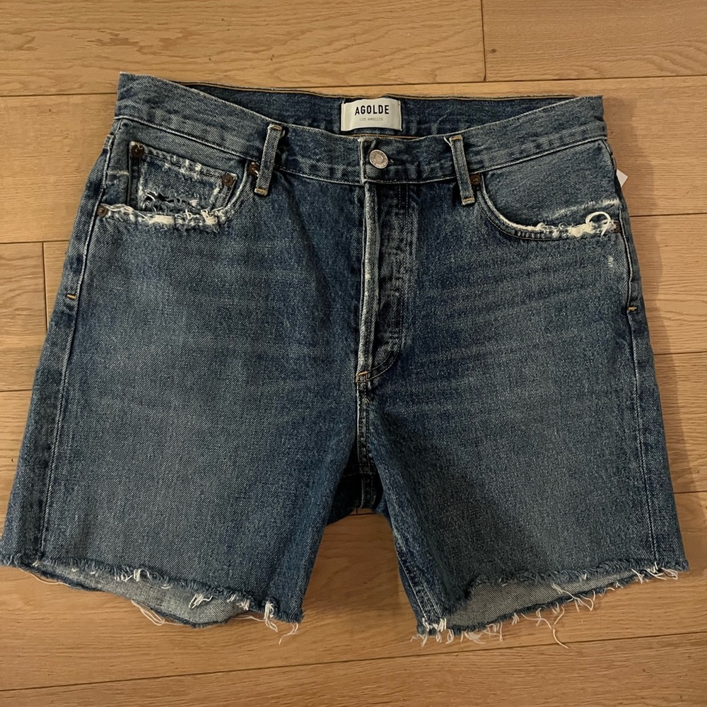 Agolde Rumi Mid Length Denim Shorts in Precision Wash! ๐ - Picture 3 of 3